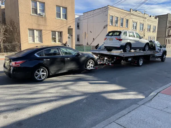 Premiere Towing - photo 4