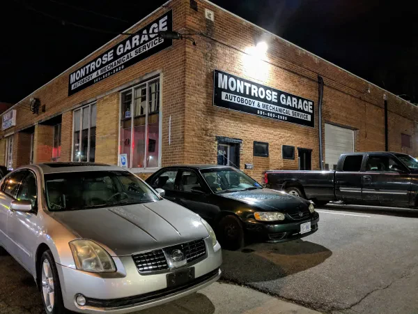 Montrose Garage - photo 3