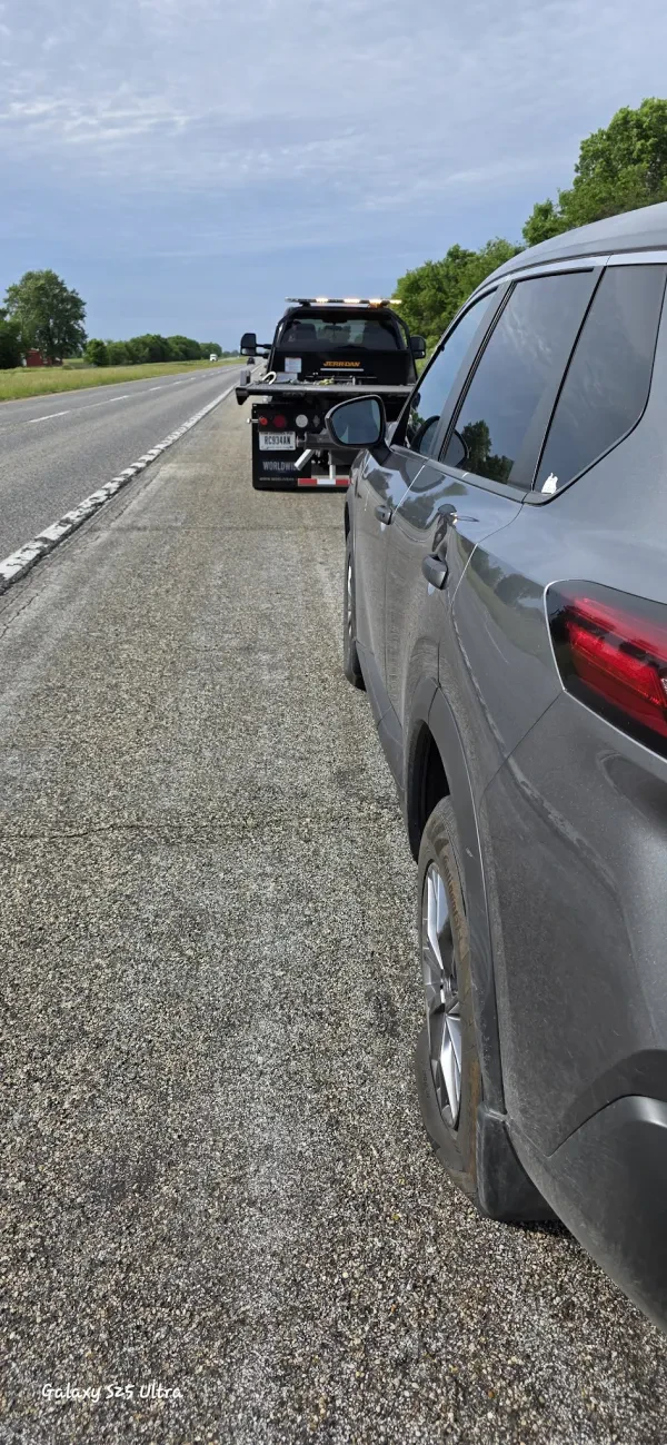 ANDREWS TOWING - photo 4