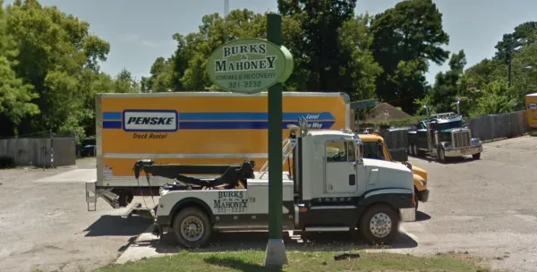B&M Towing & Recovery - photo 3