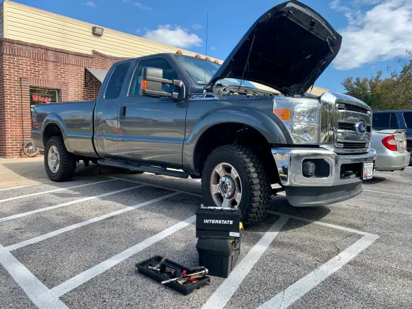 Cars & Trucks Battery Service - photo 3