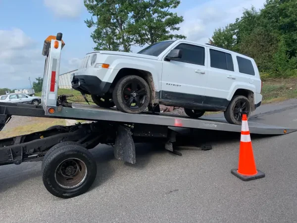 CJA TOWING - photo 4