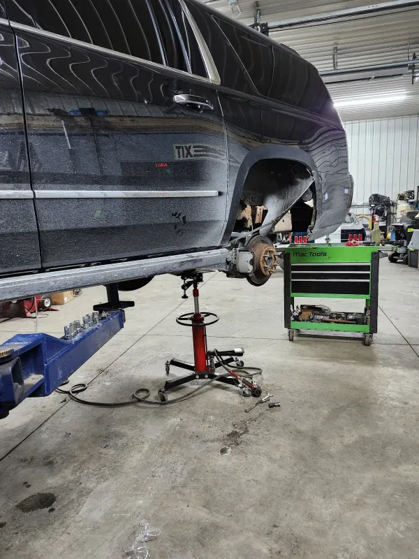 PNJ Auto LLC - photo 3