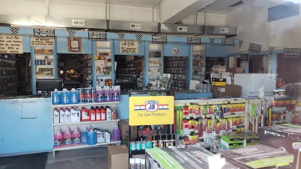 J & F Auto Parts - photo 2