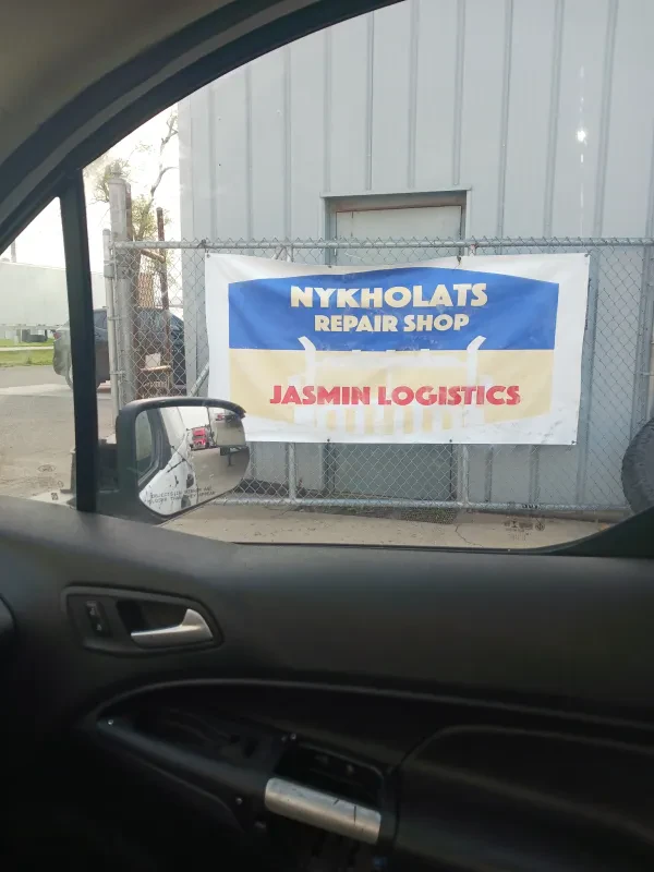NYKHOLATS TRUCK & TRAILER REPAIR SHOP - photo 2
