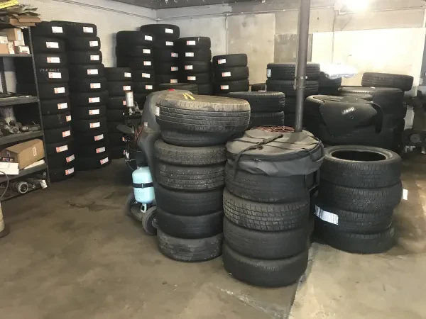 Advanced Auto Repair - photo 4