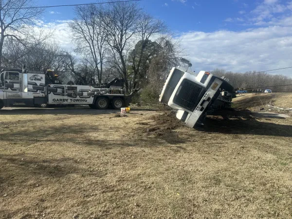 Garey Towing - photo 3