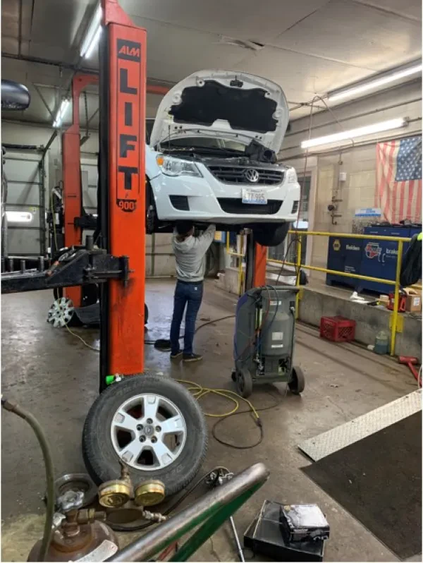 Zig's Fairway Auto Repair - photo 3