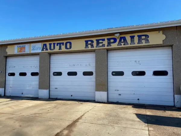 Zig's Fairway Auto Repair - photo 4