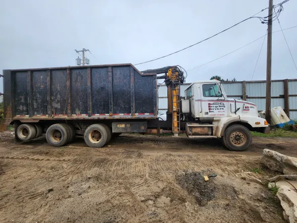 Holmes Recycling Services - photo 2