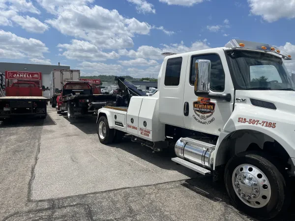 Newdawn Towing & Recovery LLC - photo 2