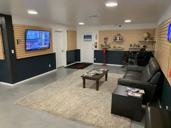 Conejo Valley Auto Center - photo 2