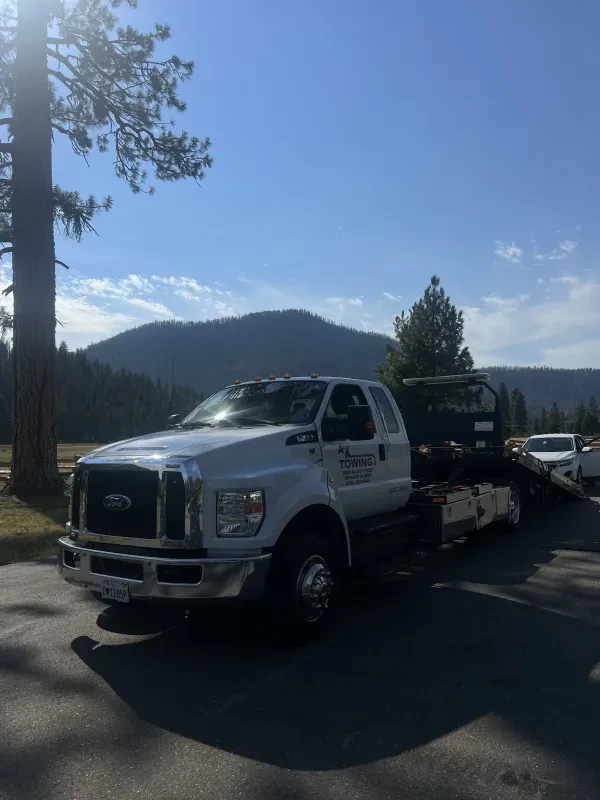 A and A Towing - photo 2