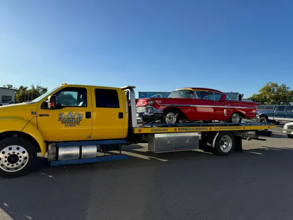 L & T Towing - photo 3