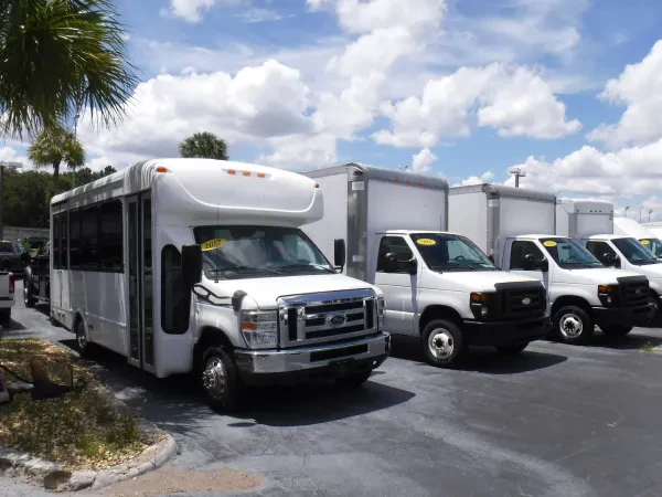 Jacksonville Truck Center - photo 4