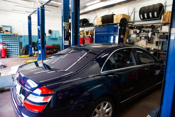 Bristol Auto Center LLC - photo 3