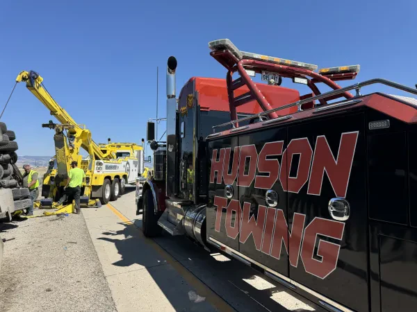 Hudson Towing - photo 3