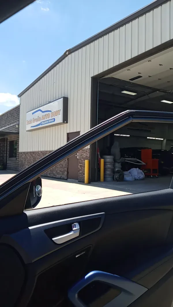 Butch Gruelke Auto Body - photo 3