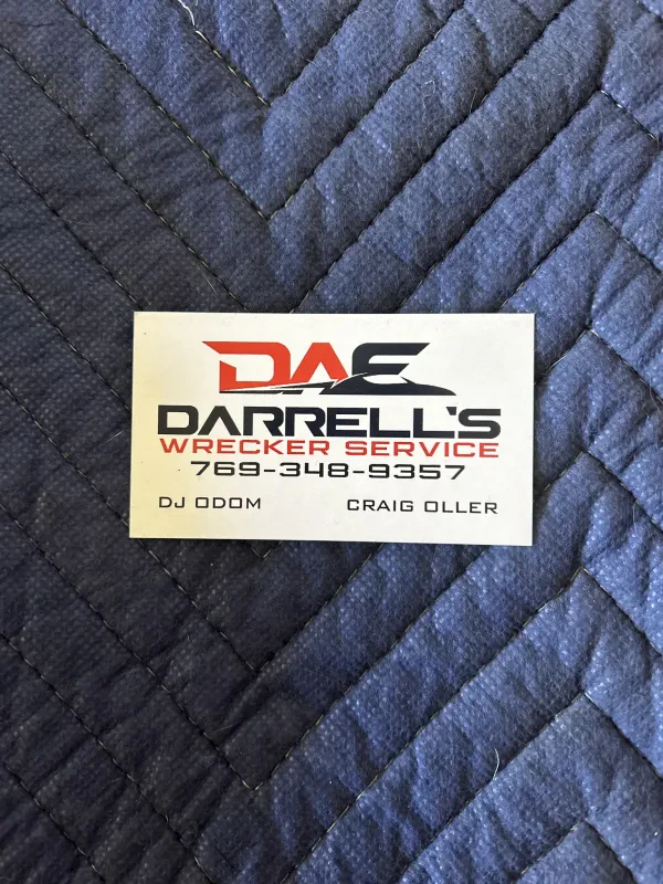 Darrell's Wrecker Service - photo 3