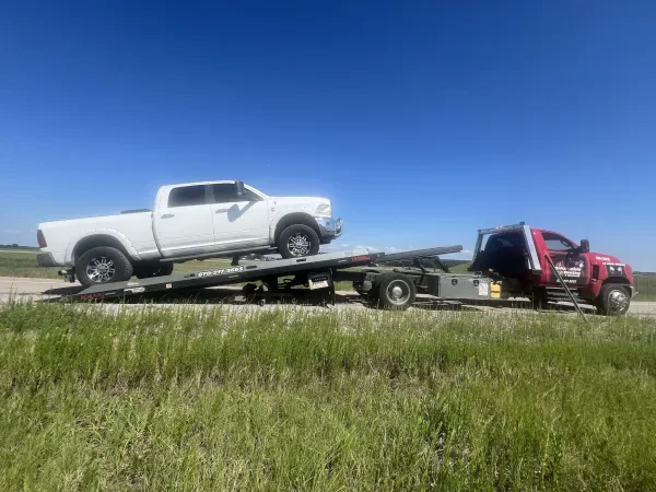affordable towing and recovery - photo 2