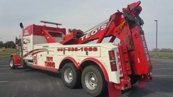 TEOS TOWING SERVICE & RECOVERY, TRUCK AND TRAILER REPAIR INC. - photo 2