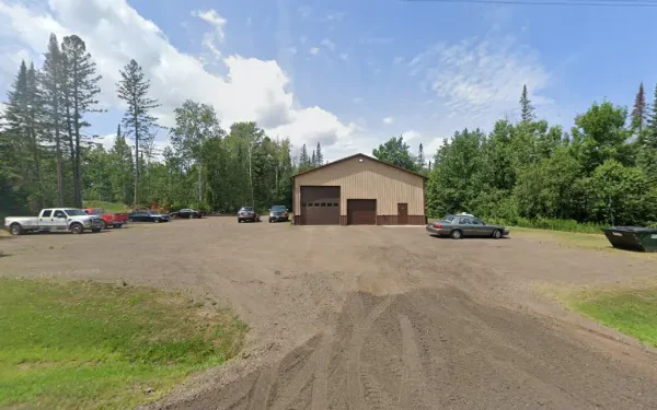 Cromwell Automotive Repair - photo 3