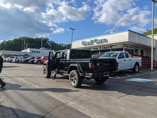 Jim Shorkey North Hills Chrysler Dodge Jeep Ram - photo 4