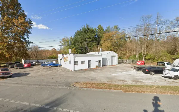 West End Towing N' Storage - photo 4