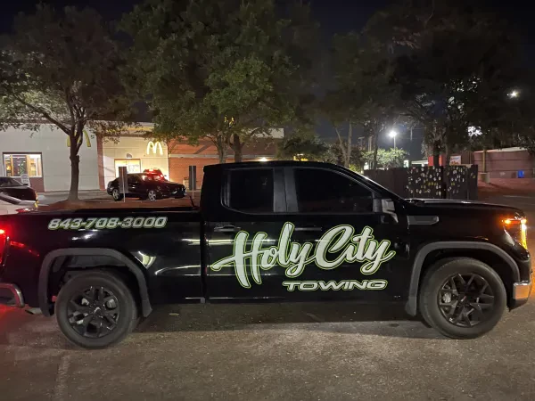 Holy City Towing - photo 4