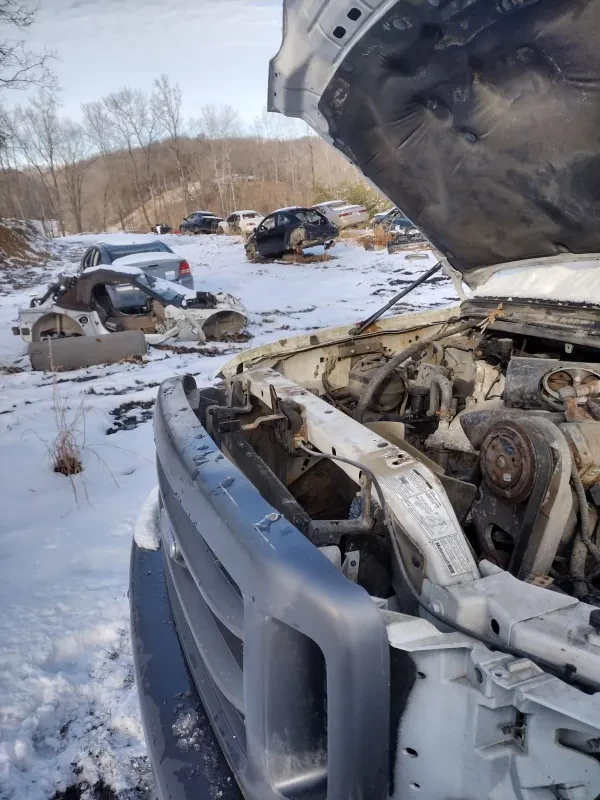 Dean's Auto Body & Auto Parts - photo 2