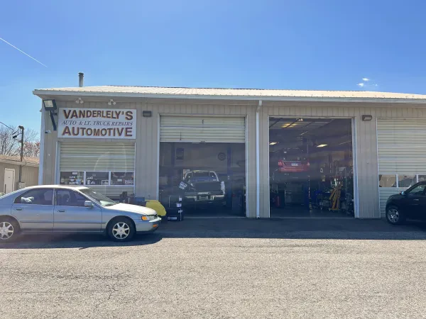 Vanderlely's Auto Powertrain & Speed Parts LLC - photo 4