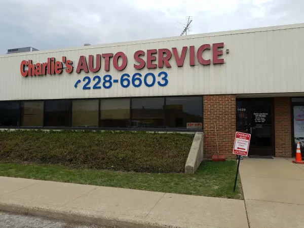 Charlie's Ace Auto & Body Service - photo 2