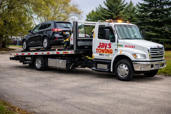 Jay’s Towing MKE LLC - photo 3
