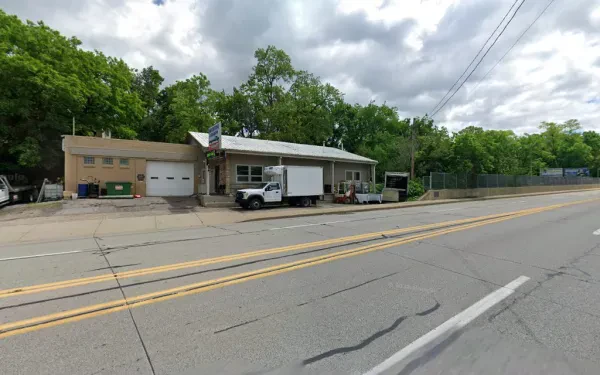Brighton Service & Collision LLC - photo 4