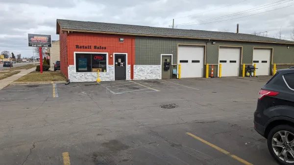 JRE Tire and Auto - photo 2