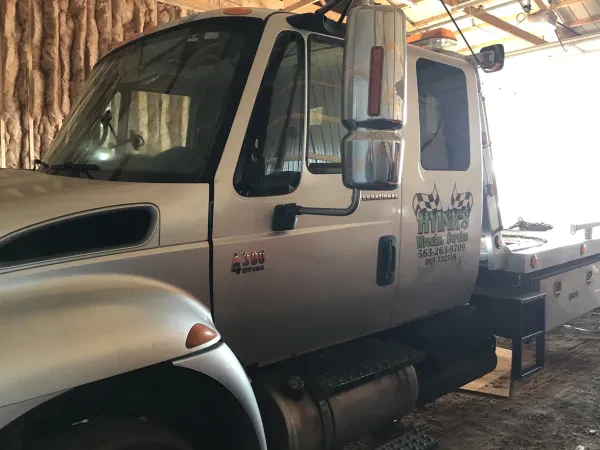 Hyink's Towing - photo 3