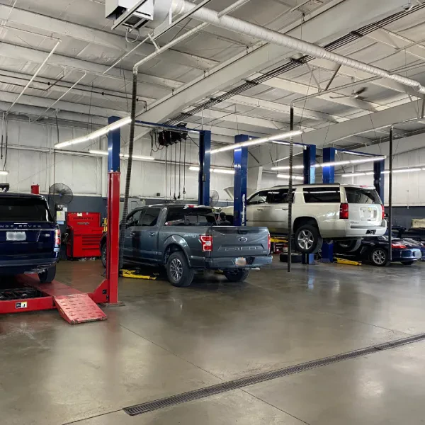 Silver Lake Auto & Tire Centers - photo 3
