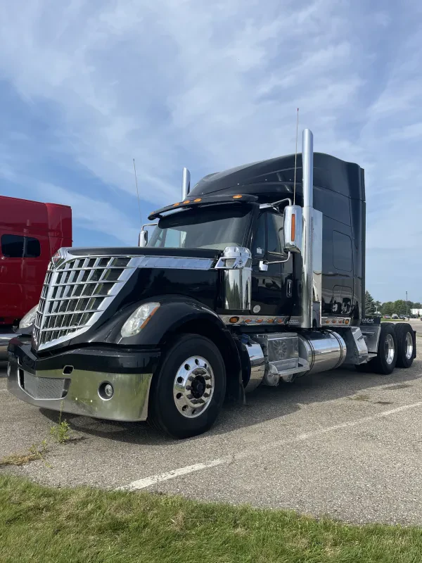 M&K Truck Centers Byron Center - photo 4