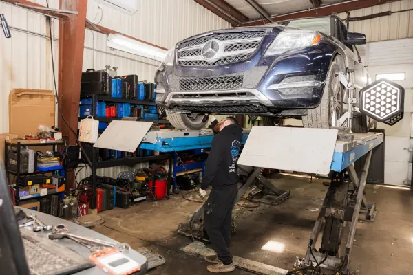Glenn's European Auto Repair - photo 2