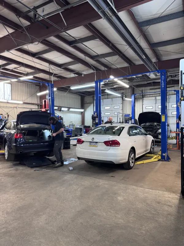 Glenn's European Auto Repair - photo 4