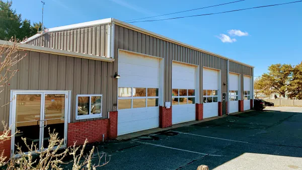 V-Tech Auto Center - photo 2