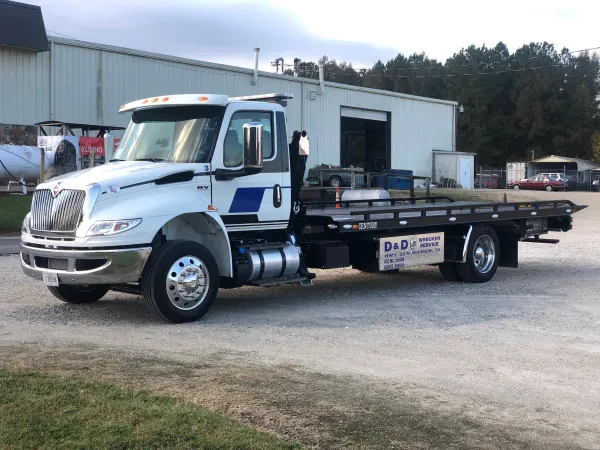 D&D Wrecker Service - photo 4