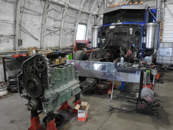 CPM Truck and Trailer Repair - photo 2