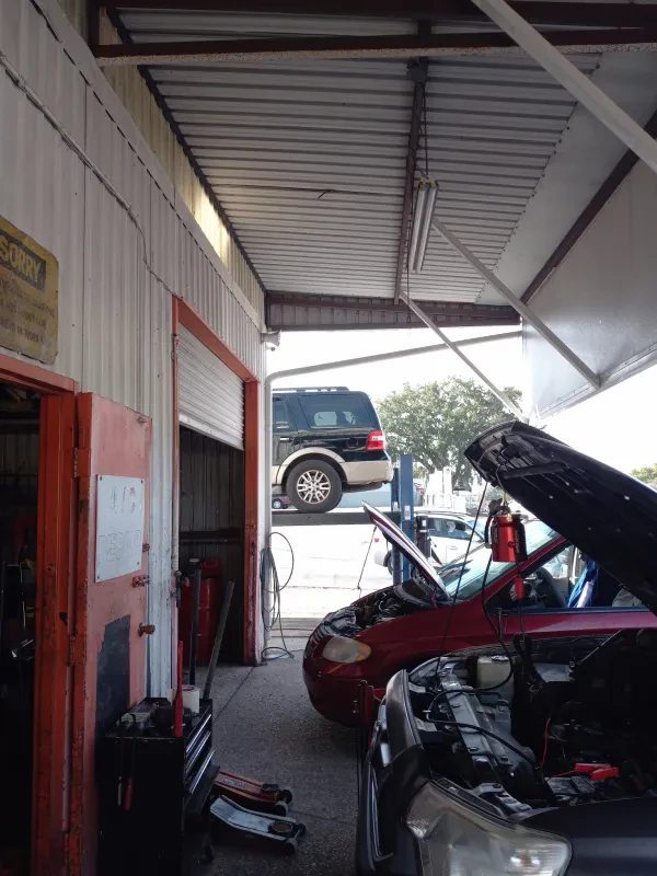 Big Orange Tire & Services Center - photo 2