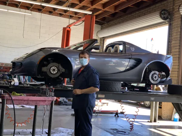Arroyo Auto Center - photo 4