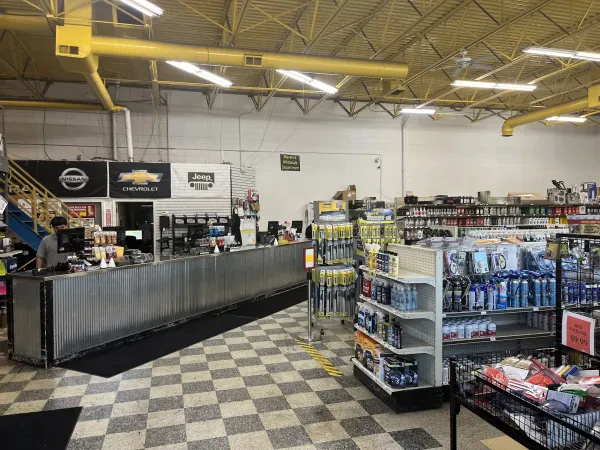 Maverick Auto Parts - photo 2