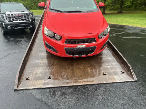 H & H TOWING - photo 3