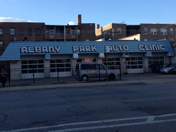 Albany Park Auto Clinic - photo 4
