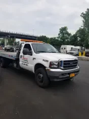 Aguilas Towing