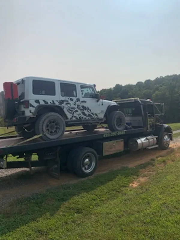 Wilton Springs Towing - photo 4